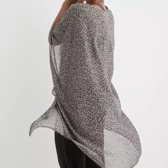 Aerie Chiffon Leopard Cape // One Size fits most // New without tags // leopard - Picture 3 of 6